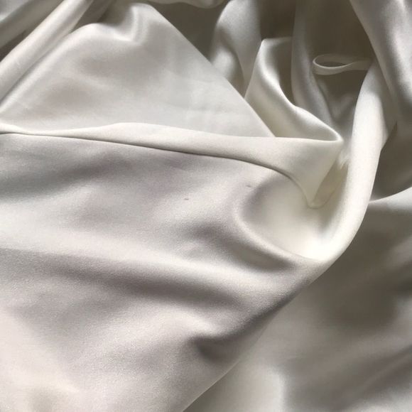 Gold Label VINTAGE VICTORIAS SECRET ROBE - Picture 14 of 16